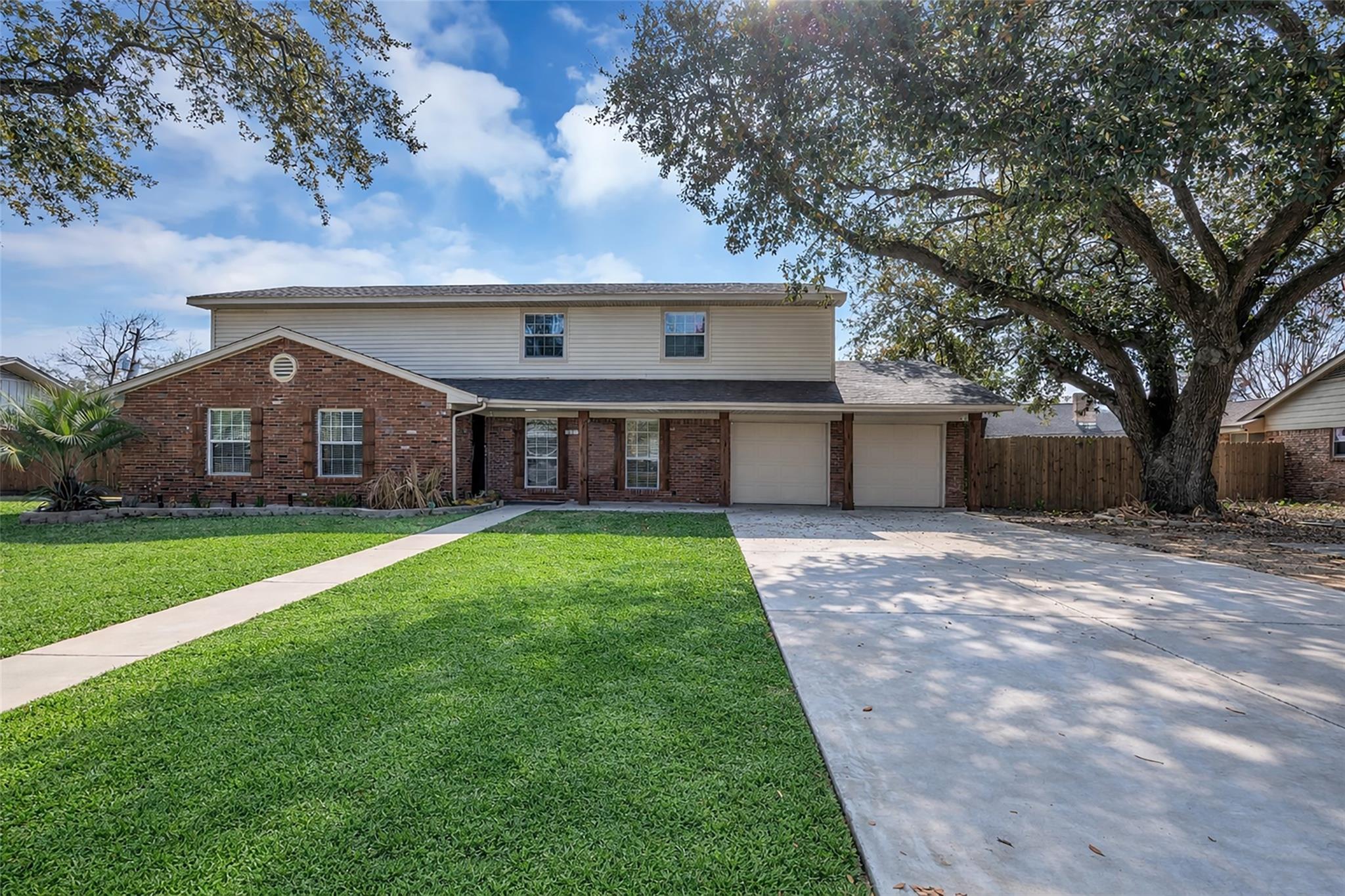 5007 Inverness Drive