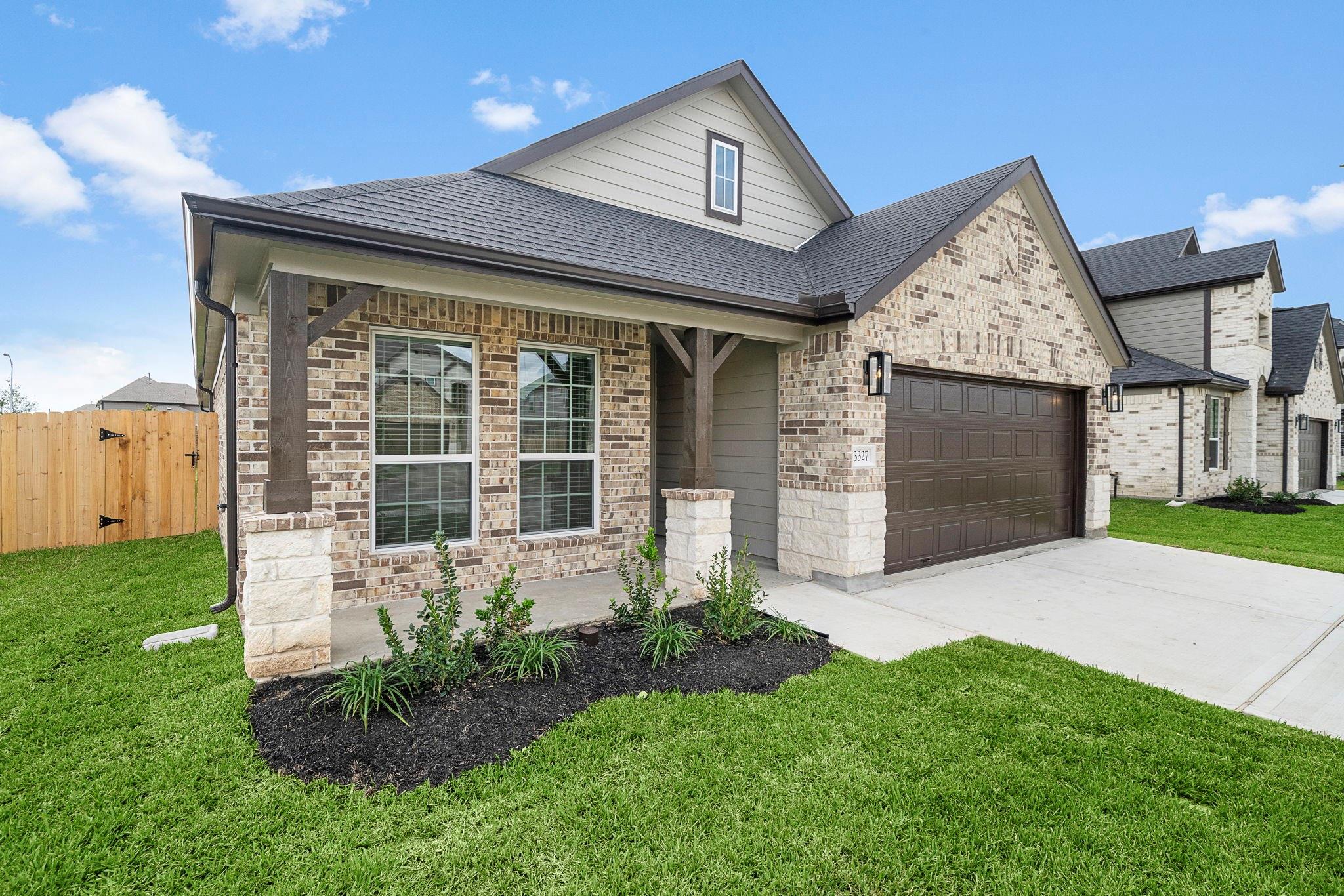3327 Tilley Dr
