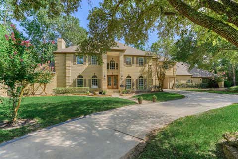 Photo of 3 Lacewing Place, The Woodlands, TX 77380 (MLS # 33079073)