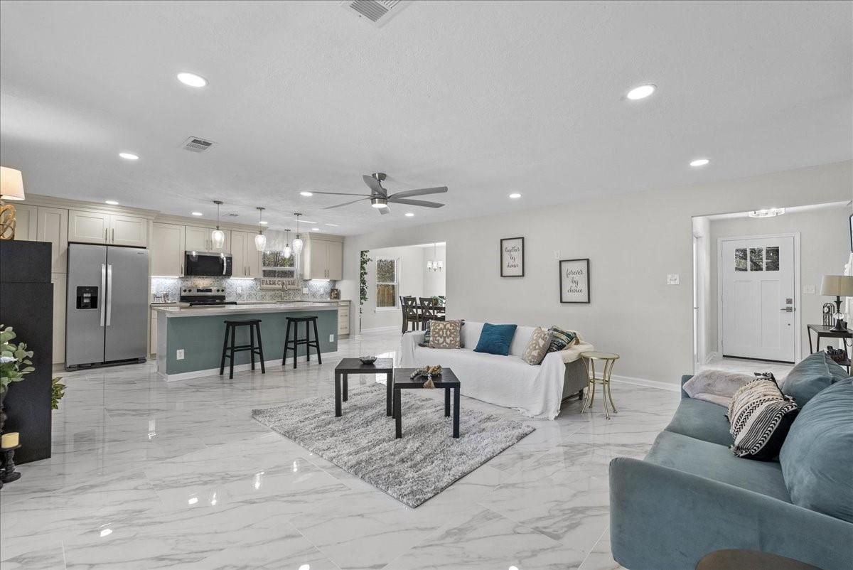 12219 Oakline Drive