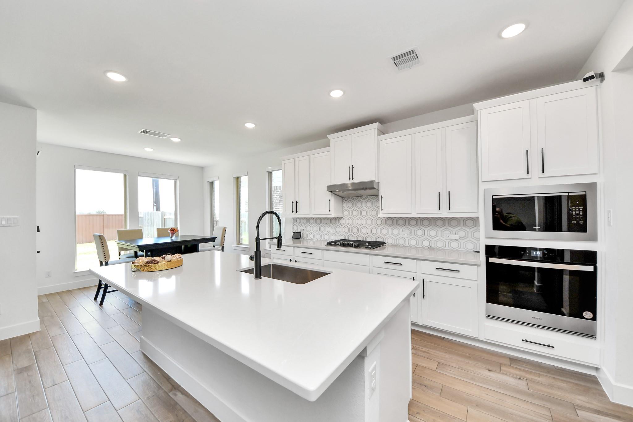 24515 Fluttering Dove Lane