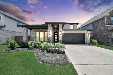 Photo of 24515 Fluttering Dove Lane, Katy, TX 77493 (MLS # 75547825)