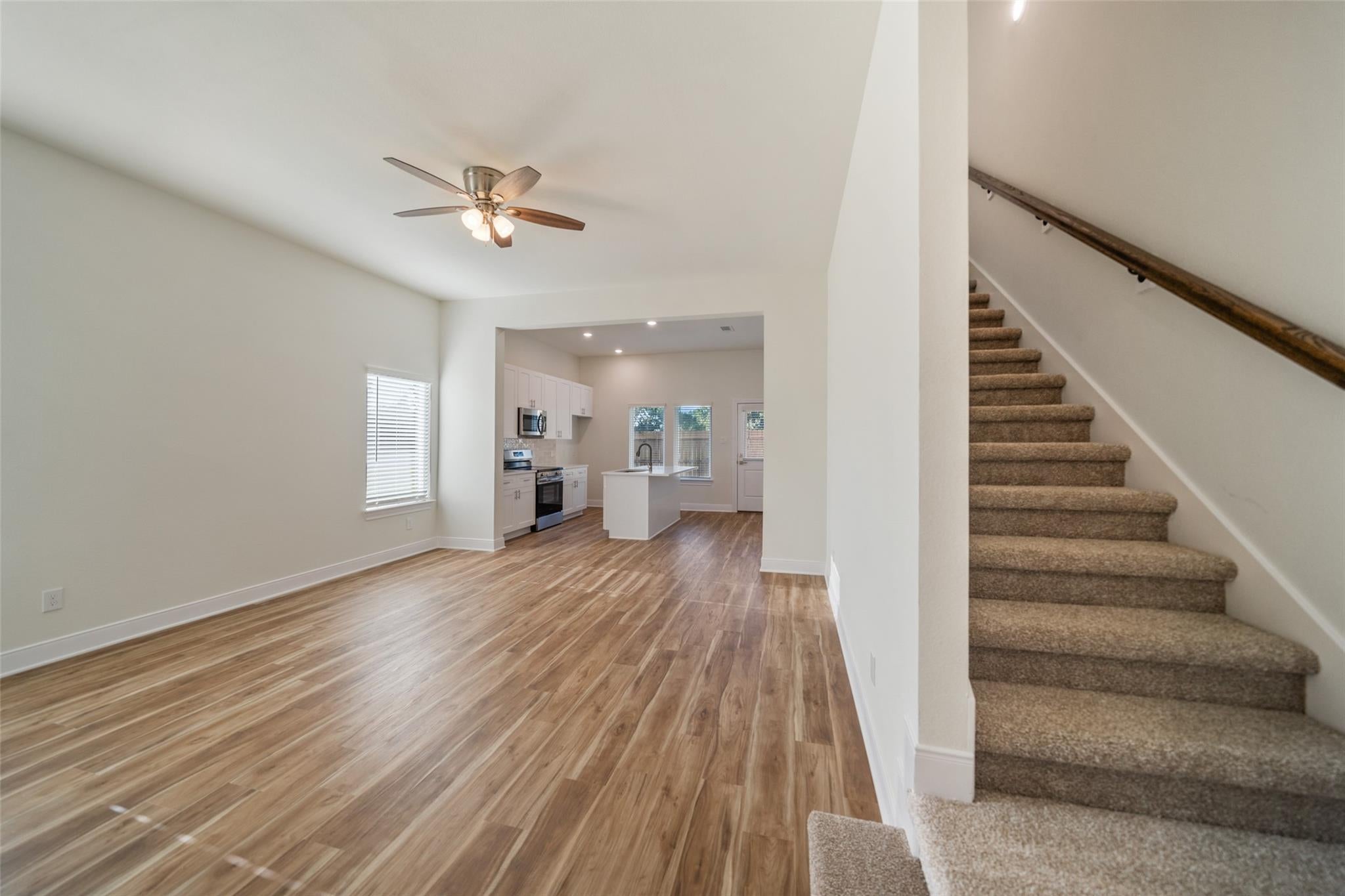 410 W Marlin St W