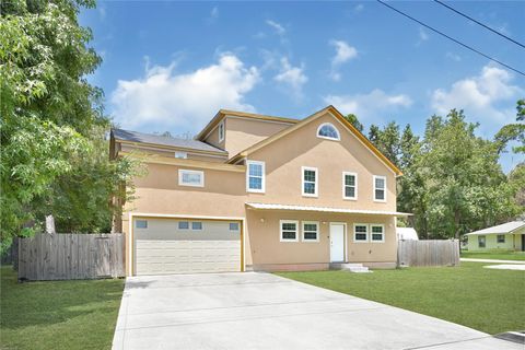 Photo of 10773 Royal Pines Drive, Conroe, TX 77303 (MLS # 35511657)