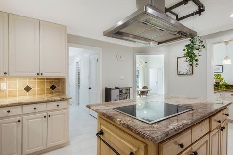 Tiny photo for 354 Tealwood Drive, Houston, TX 77024 (MLS # 8550812)