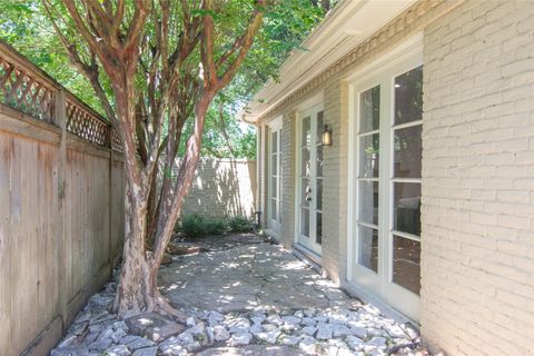 Tiny photo for 354 Tealwood Drive, Houston, TX 77024 (MLS # 8550812)