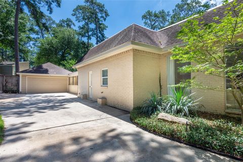 Tiny photo for 354 Tealwood Drive, Houston, TX 77024 (MLS # 8550812)