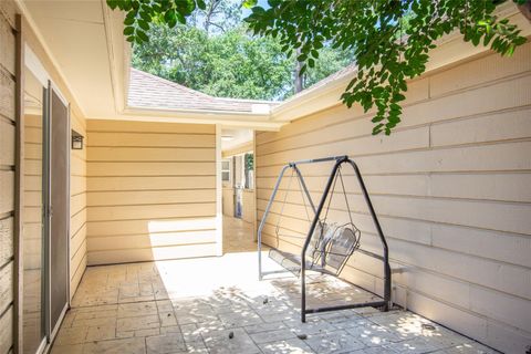 Tiny photo for 354 Tealwood Drive, Houston, TX 77024 (MLS # 8550812)