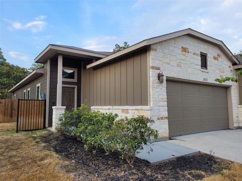 Photo of 210 Oakcrest #A, Conroe, TX 77304 (MLS # 39277343)