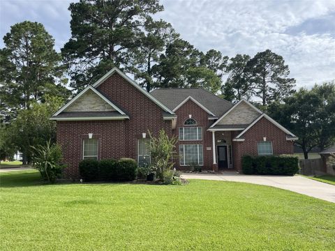 Photo of 15480 Constellation Circle W, Willis, TX 77318 (MLS # 74195918)