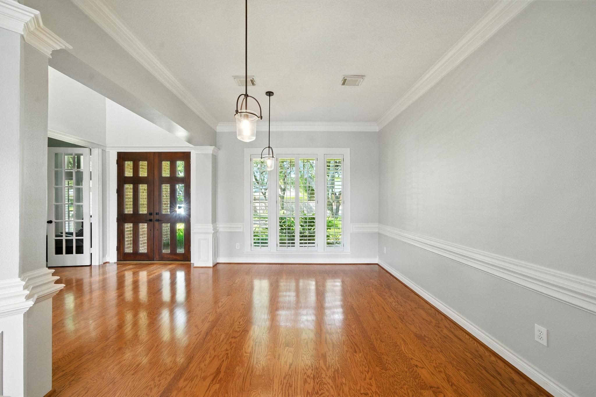 3223 Riviera Drive