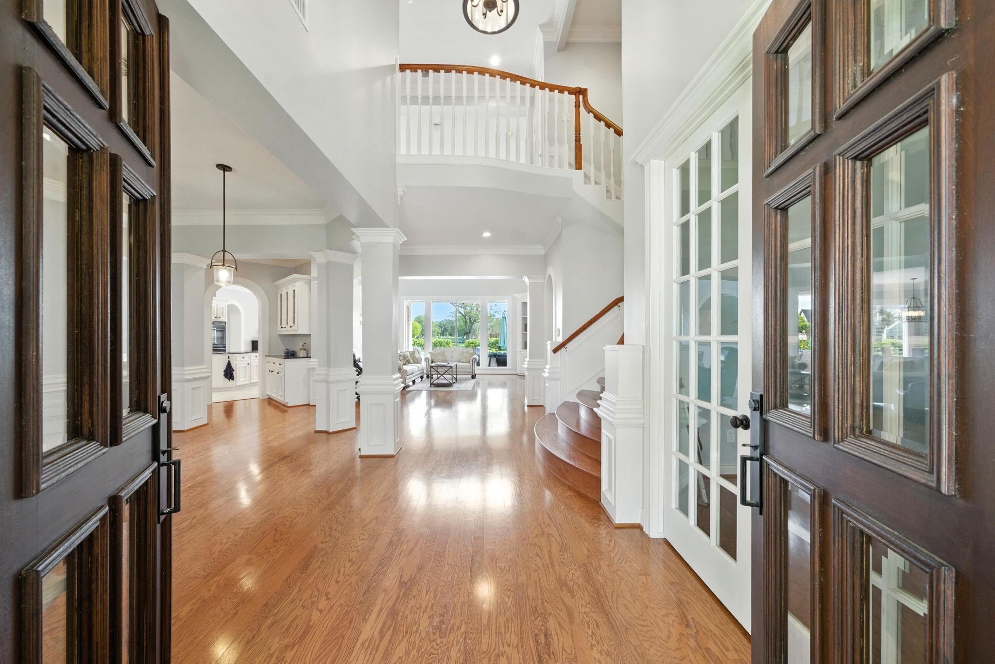 3223 Riviera Drive
