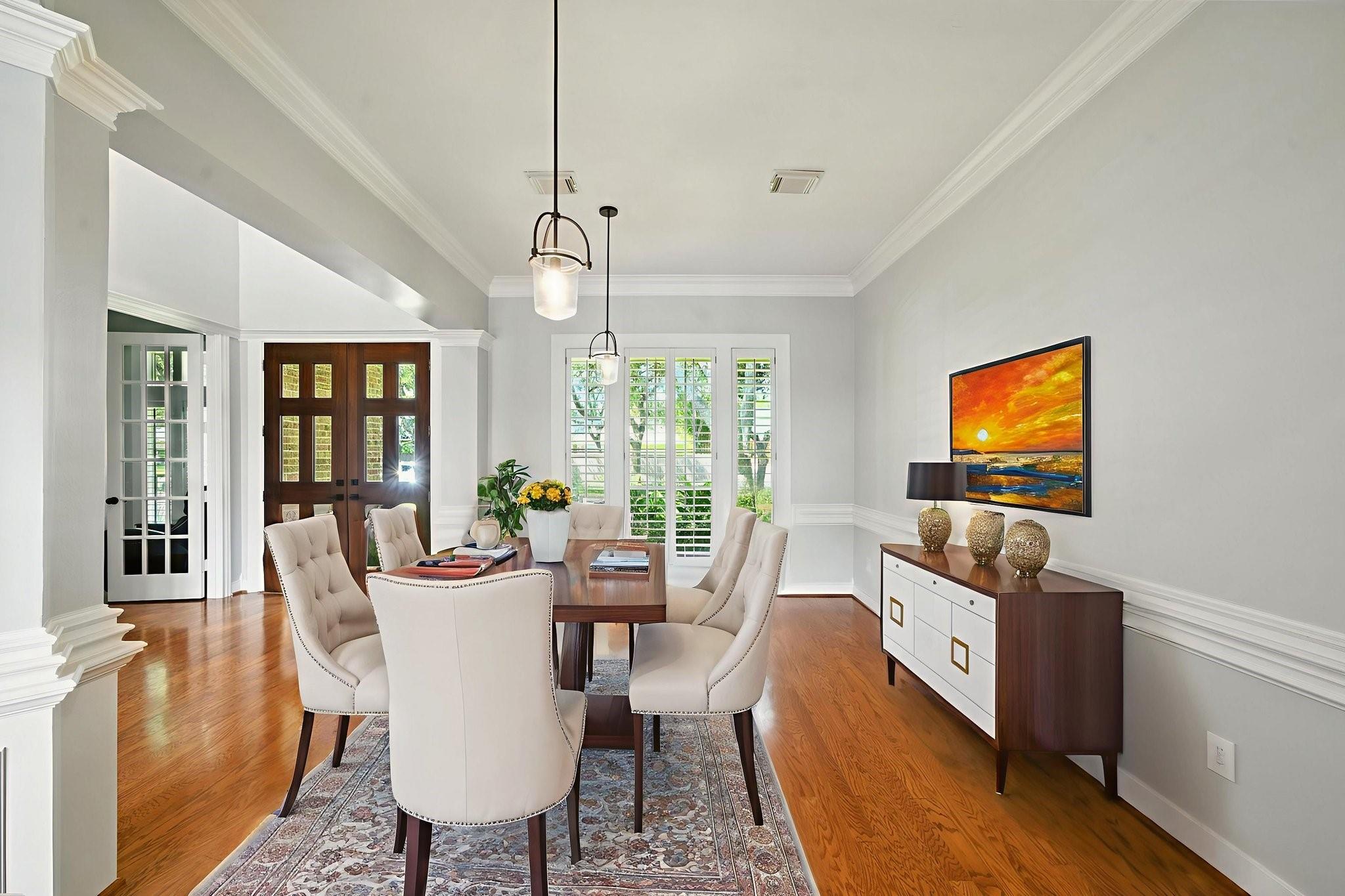 3223 Riviera Drive