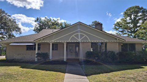 7807 Bellerive Dr Drive Houston TX 77036