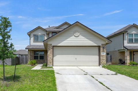 Photo of 11130 N Lake Mist Lane, Willis, TX 77318 (MLS # 52232535)