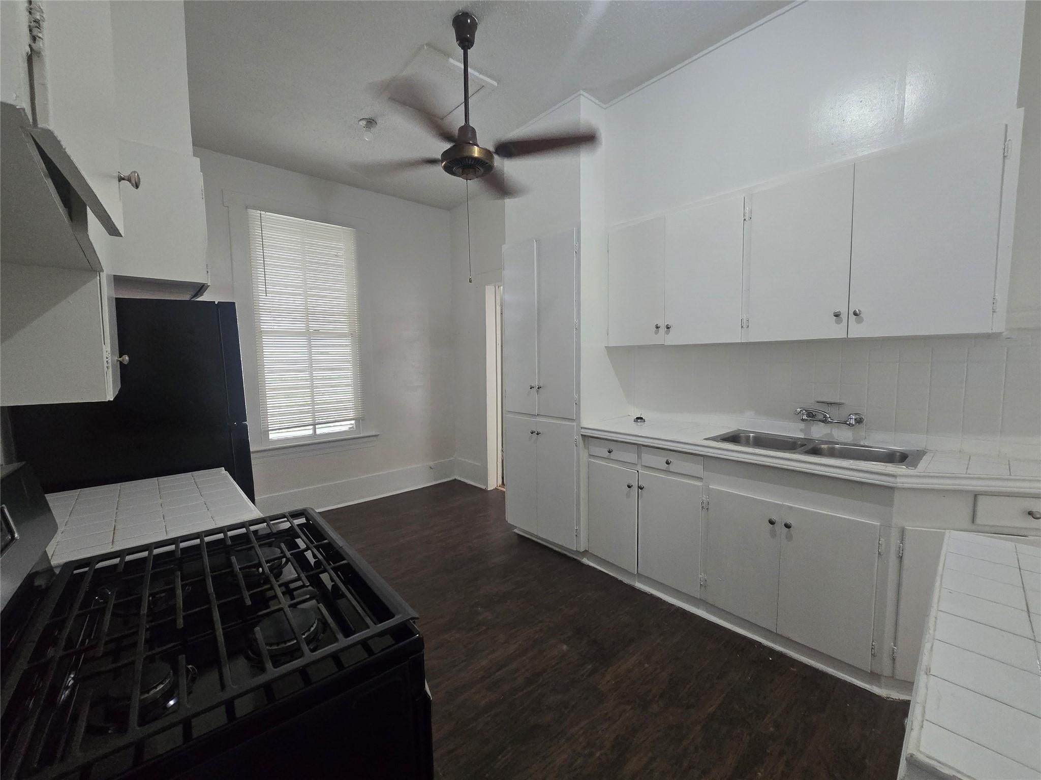 1404 38th Street
