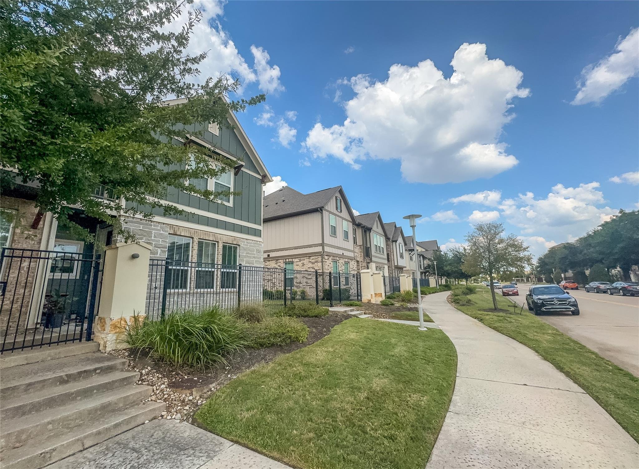 9503 Towne Lake Parkway