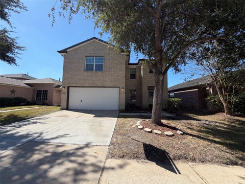 Photo of 14210 Autumn Ridge Trail Drive, Houston, TX 77048 (MLS # 55864160)