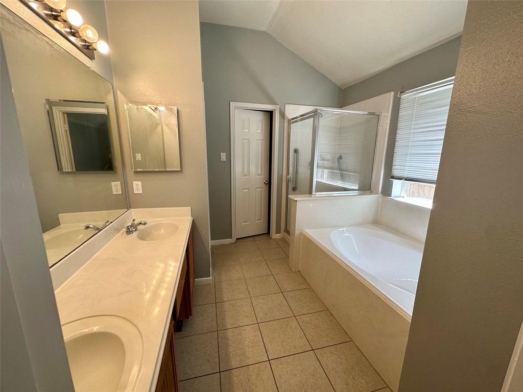 Photo of 4542 Reams Lane, Fresno, TX 77545 (MLS # 67521428)