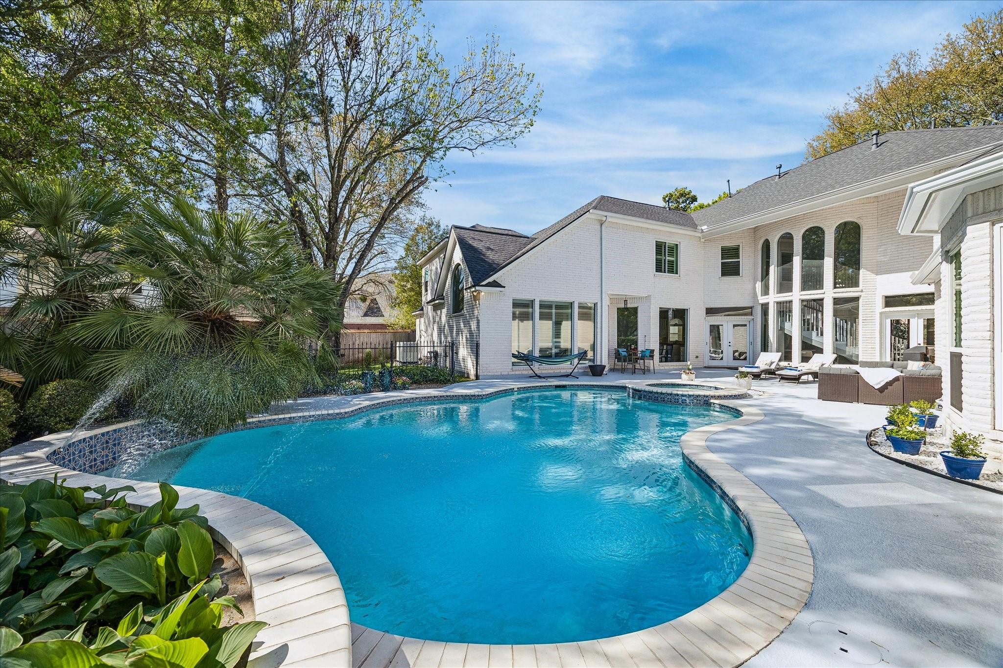 16407 Emilia Court
