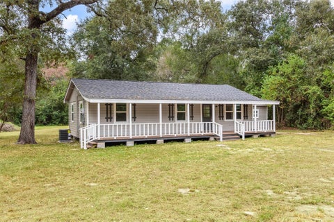 Photo of 8627 S Fork Drive, Conroe, TX 77303 (MLS # 17222020)