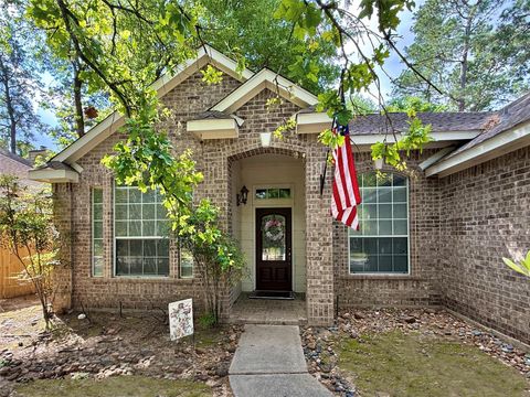 176 S Hollylaurel Circle The Woodlands TX 77382