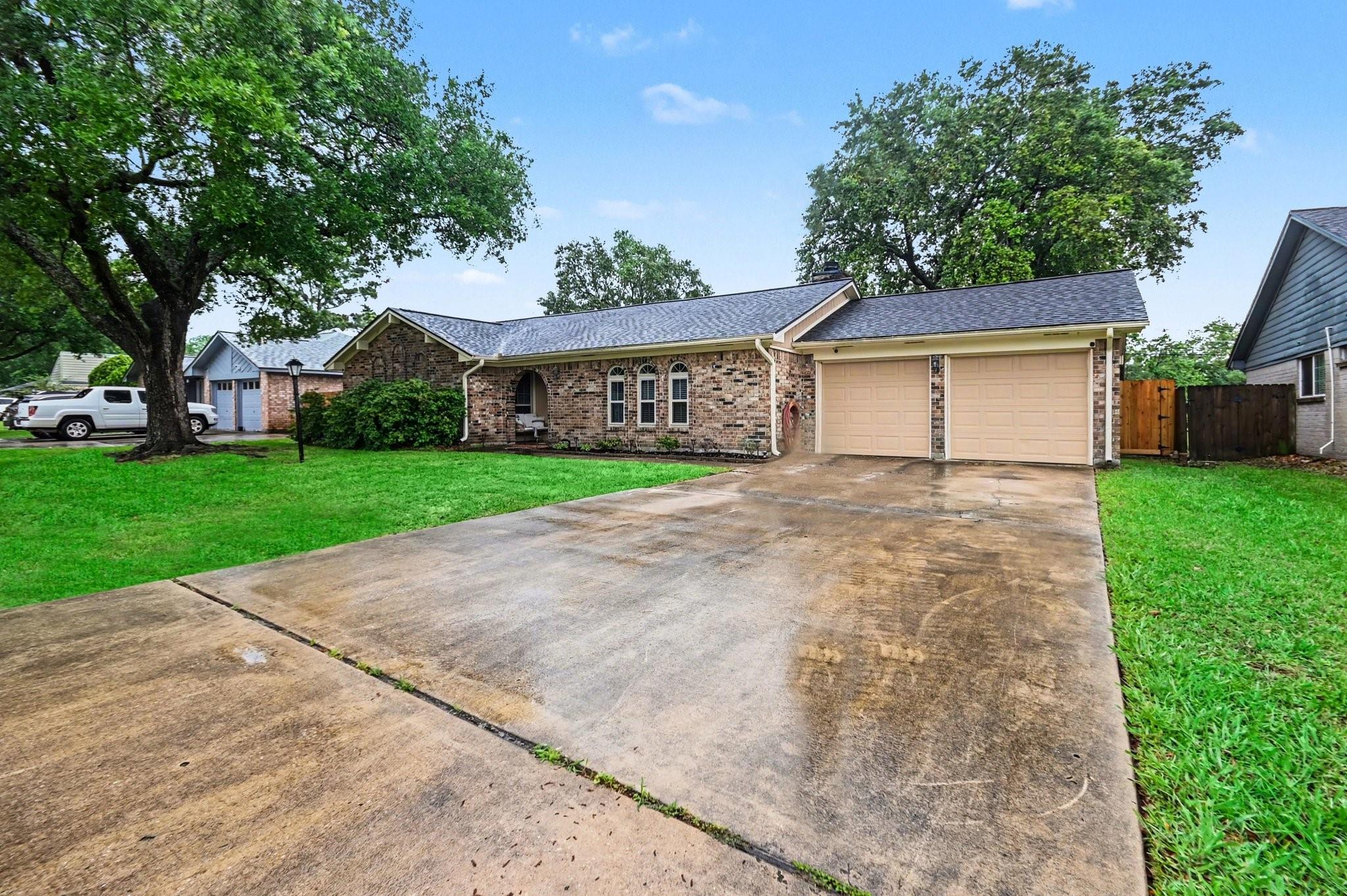9942 Bayou Woods Drive