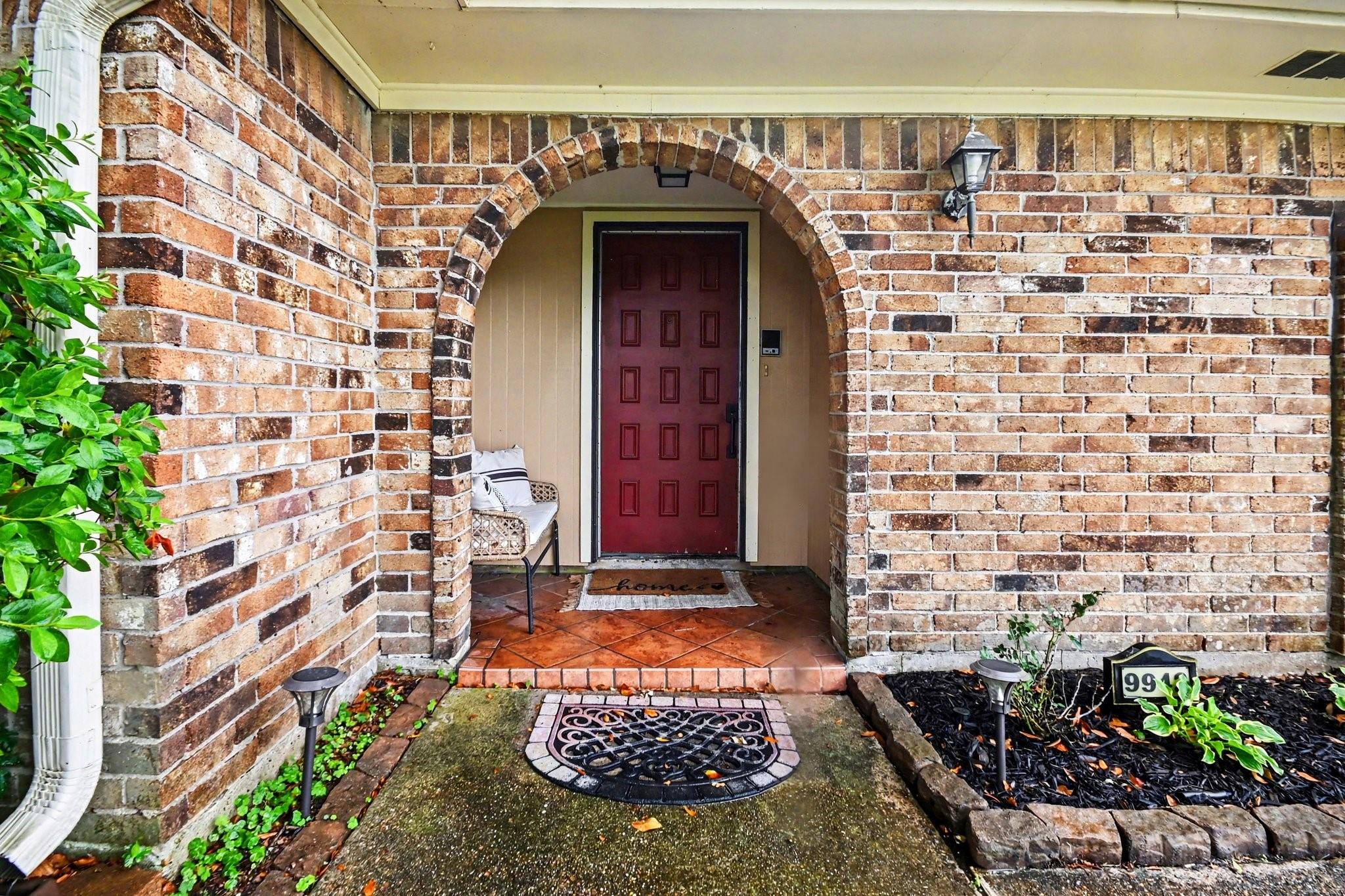 9942 Bayou Woods Drive