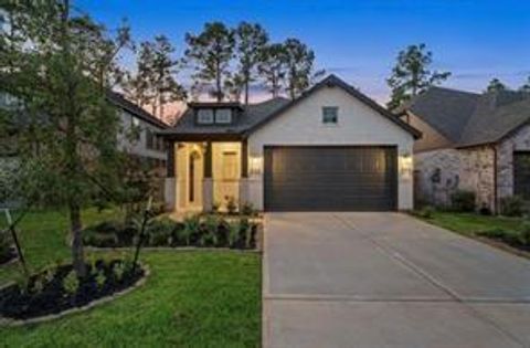 Photo of 707 Lacebark Elm Trail, Conroe, TX 77318 (MLS # 85262429)