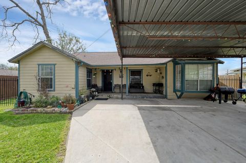 Photo of 2320 Colley Street, Houston, TX 77093 (MLS # 77726851)