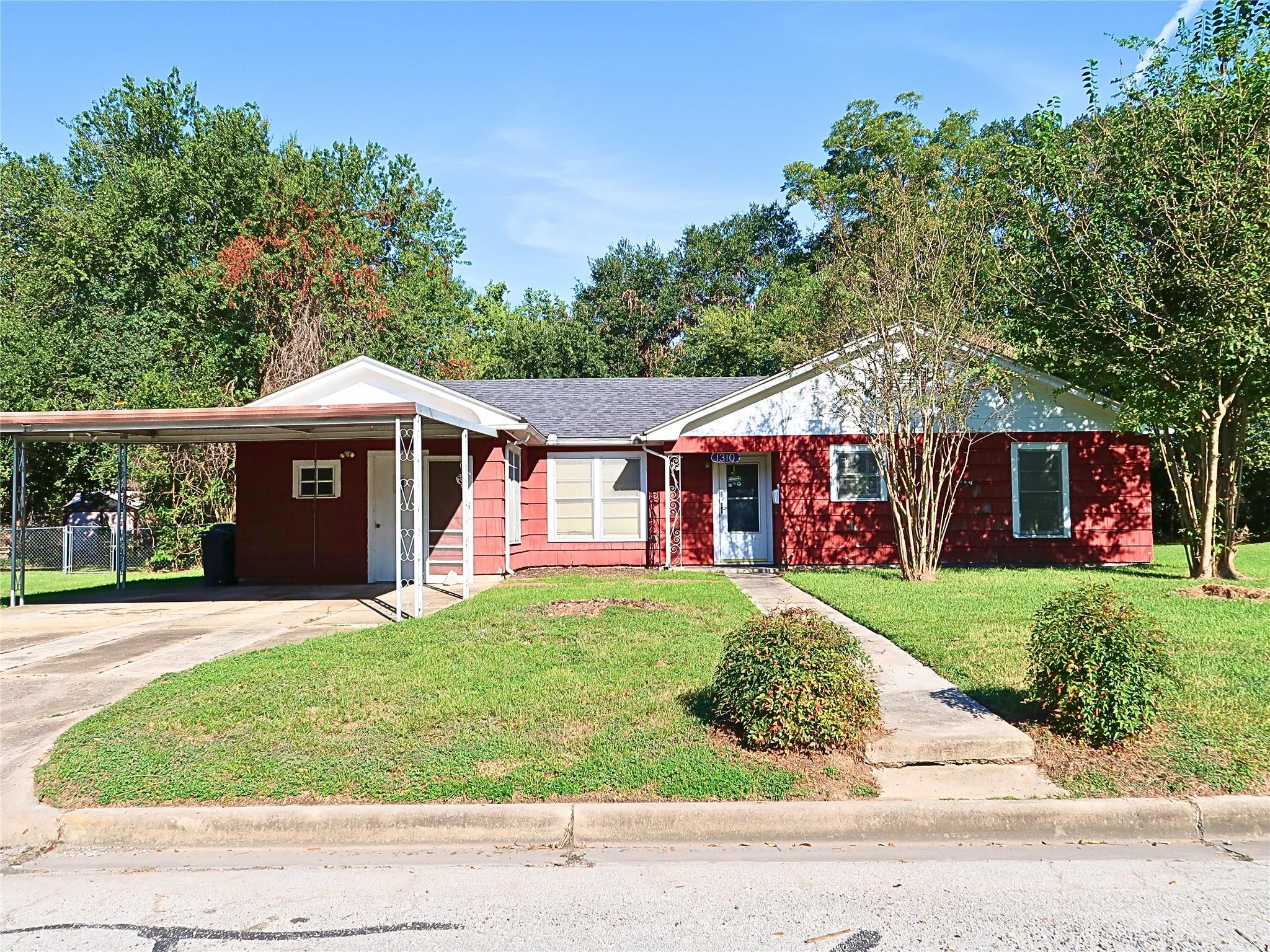 Baytown, Texas 77520, United States, 3 Bedrooms Bedrooms, ,2 BathroomsBathrooms,Residential,Active,219090