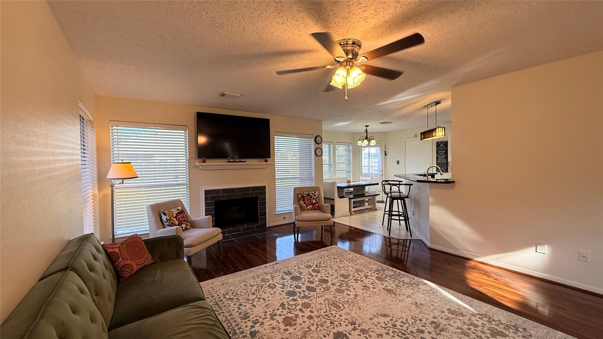 106 Crimson Bay Drive