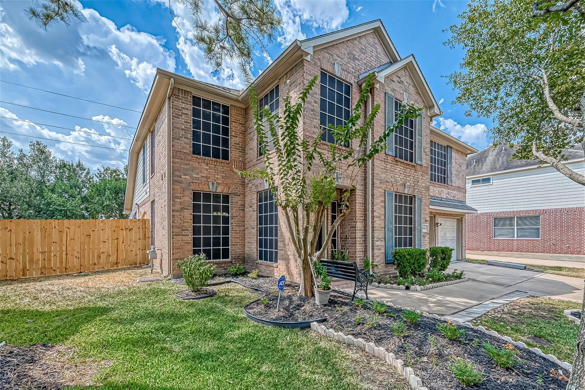 23826 Browndale Ct Court