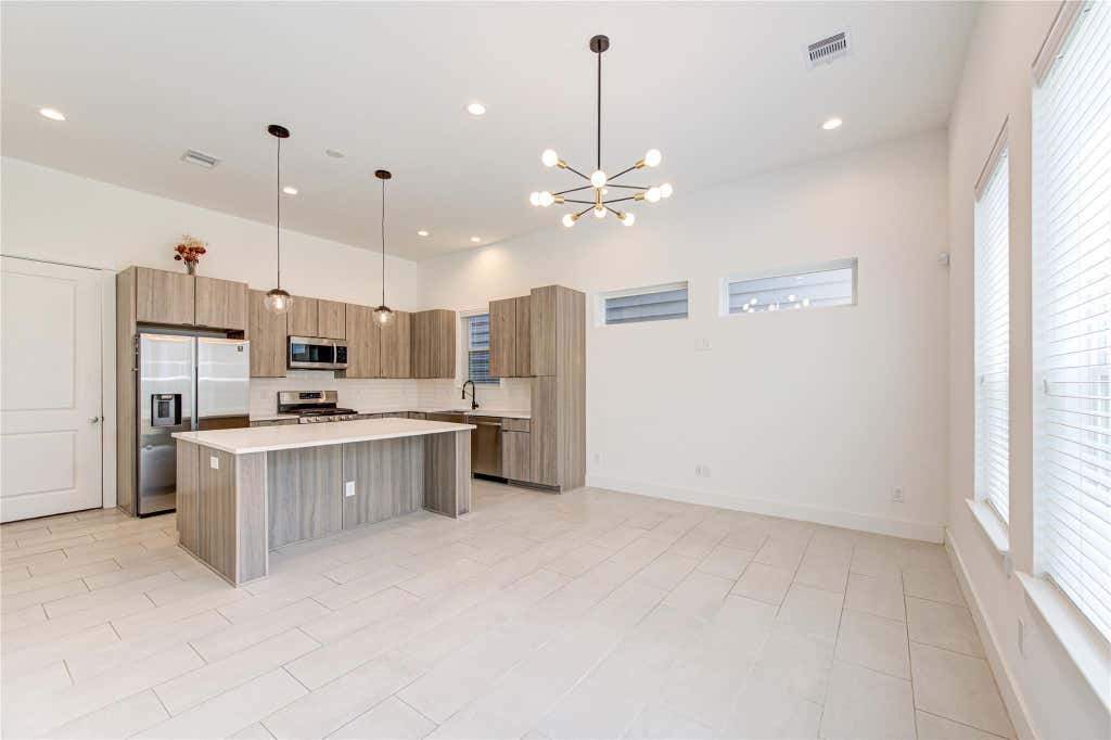 Photo of 564 Janisch Road, Houston, TX 77018 (MLS # 80112570)