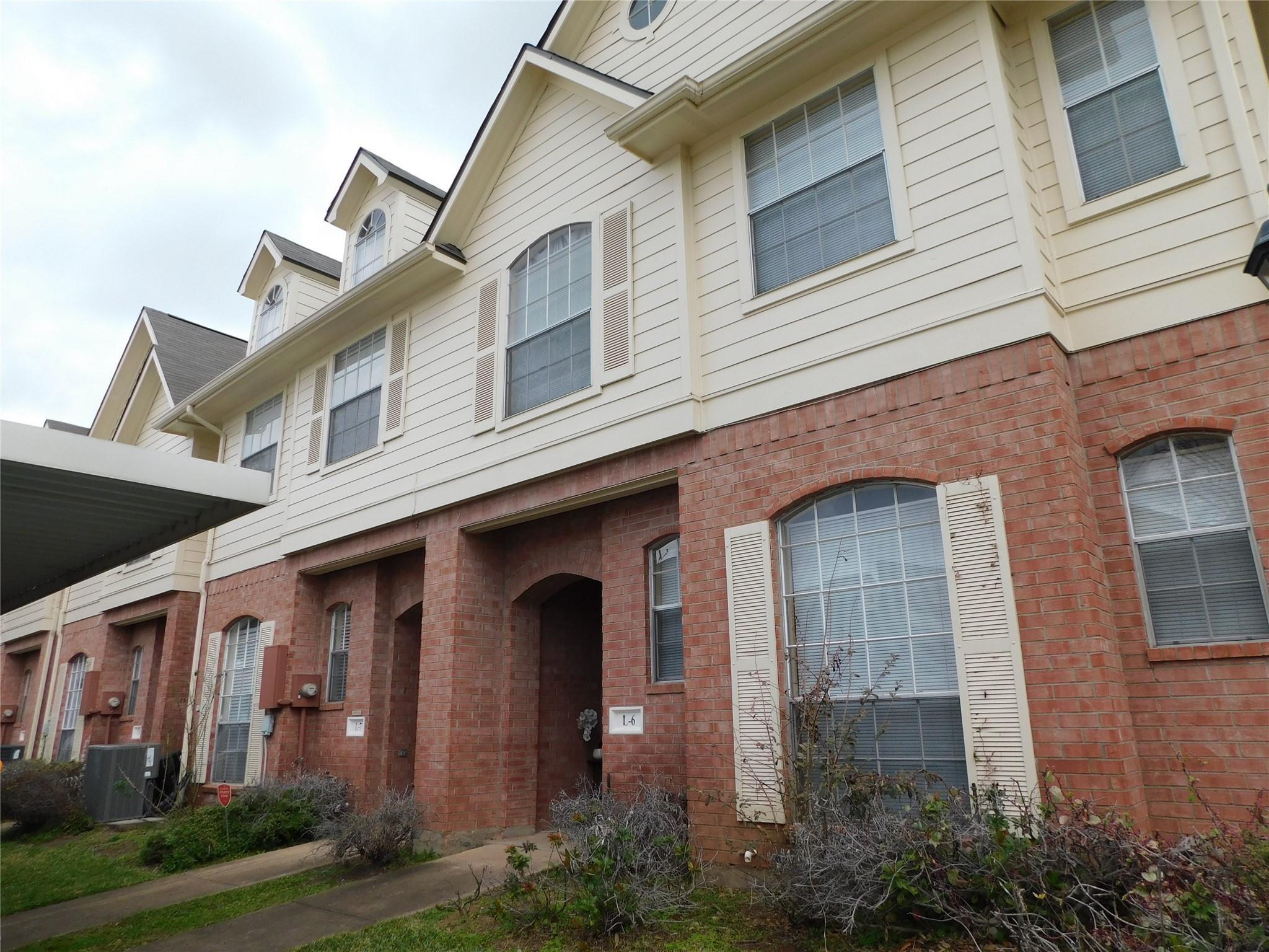 2710 Grants Lake Boulevard L7