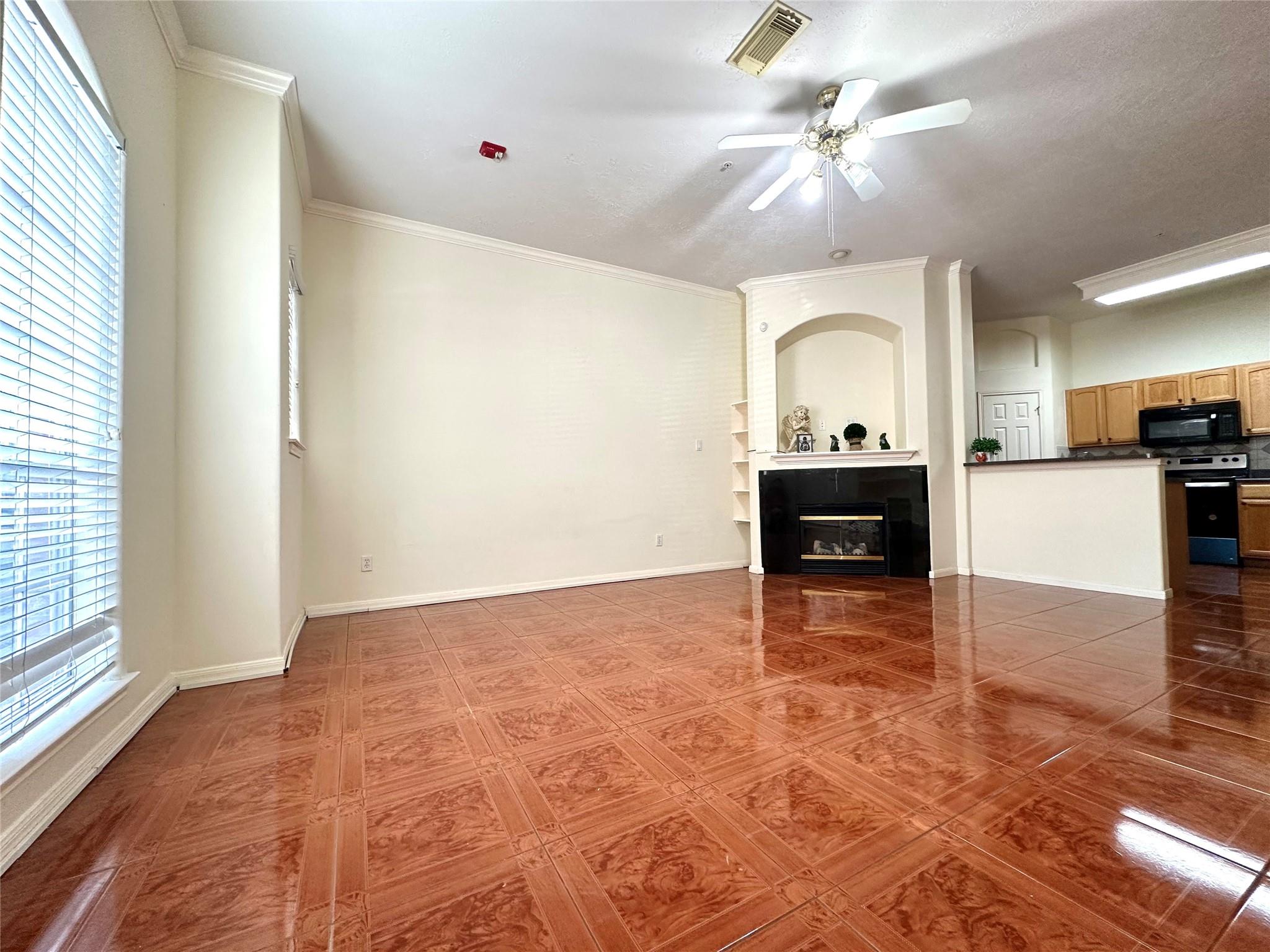 2710 Grants Lake Boulevard L7