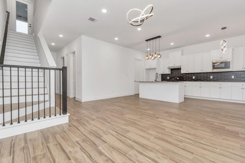 Tiny photo for 5616 Savyon Drive, Houston, TX 77091 (MLS # 15874528)