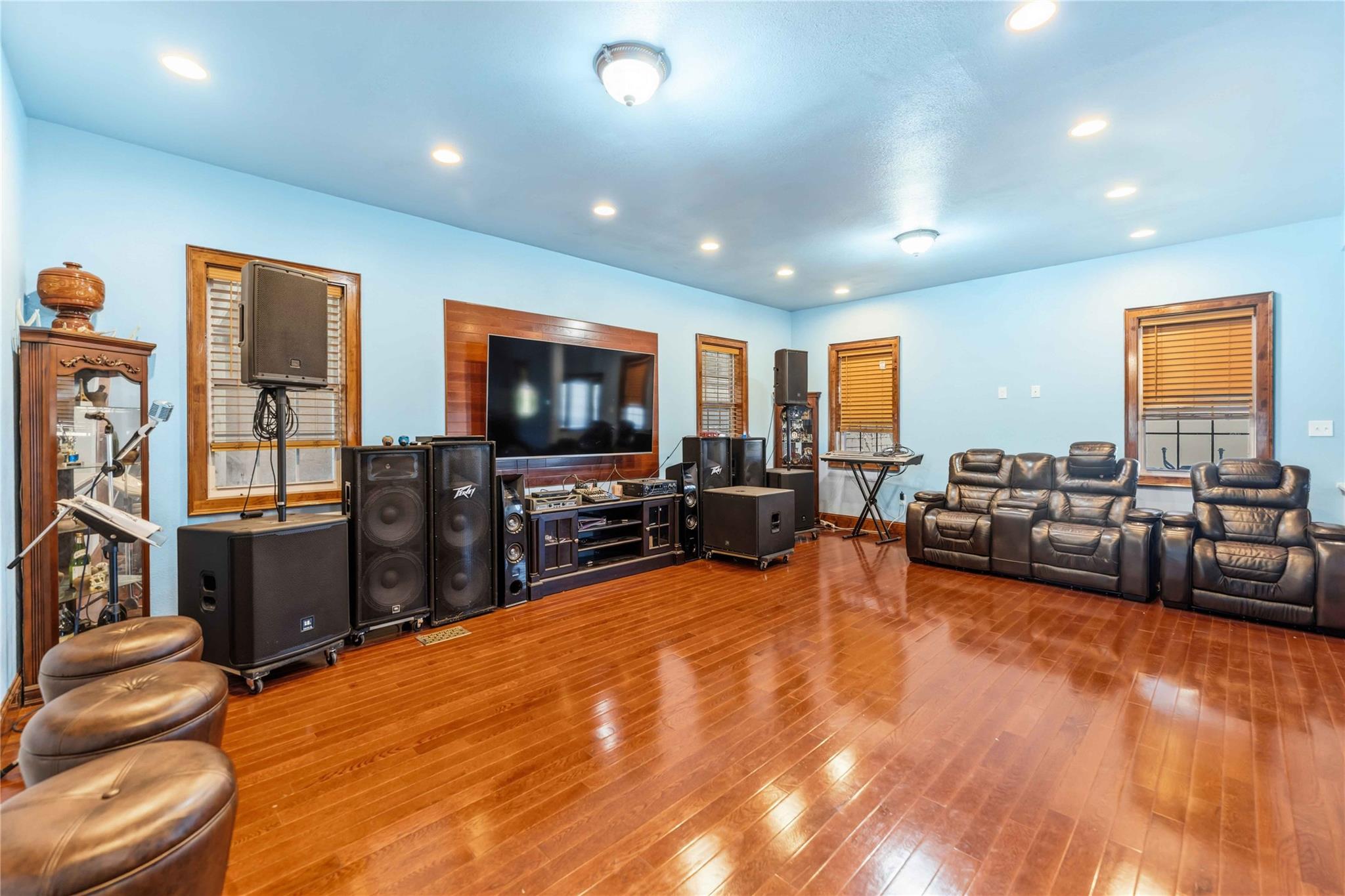 7954 County Road 121