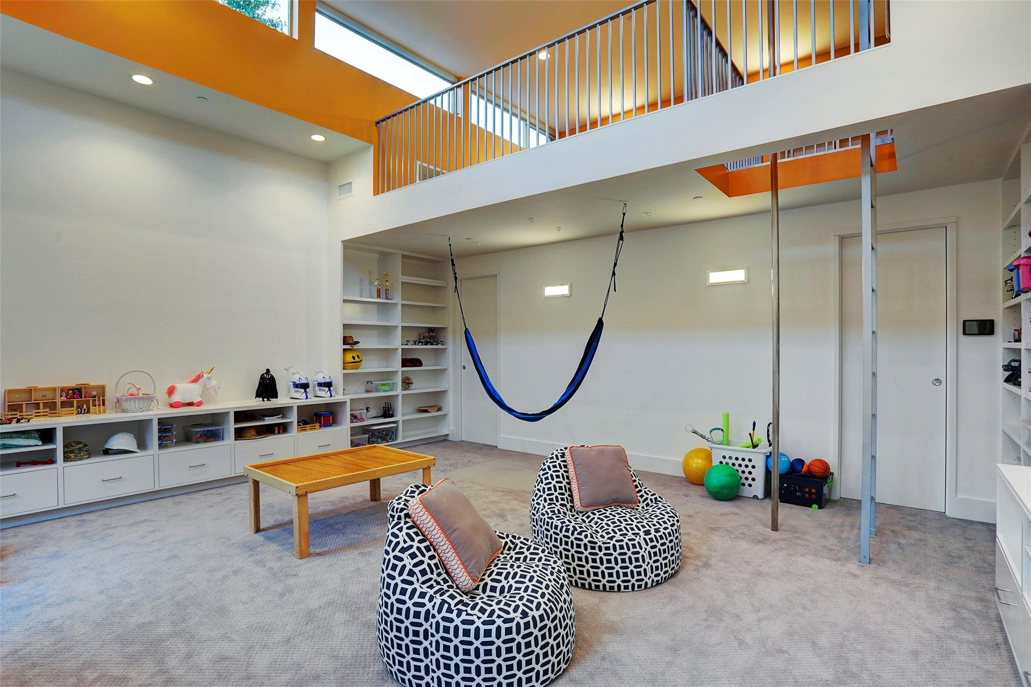 4616 Oleander Street