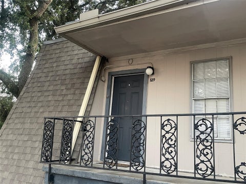 Photo of 5550 N Braeswood Boulevard #129, Houston, TX 77096 (MLS # 57662276)
