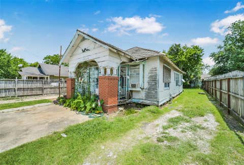 Photo of 2020 Elysian Street, Houston, TX 77026 (MLS # 60854476)