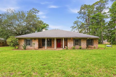 Photo of 21511 Briar Oak Drive, Humble, TX 77338 (MLS # 38150840)