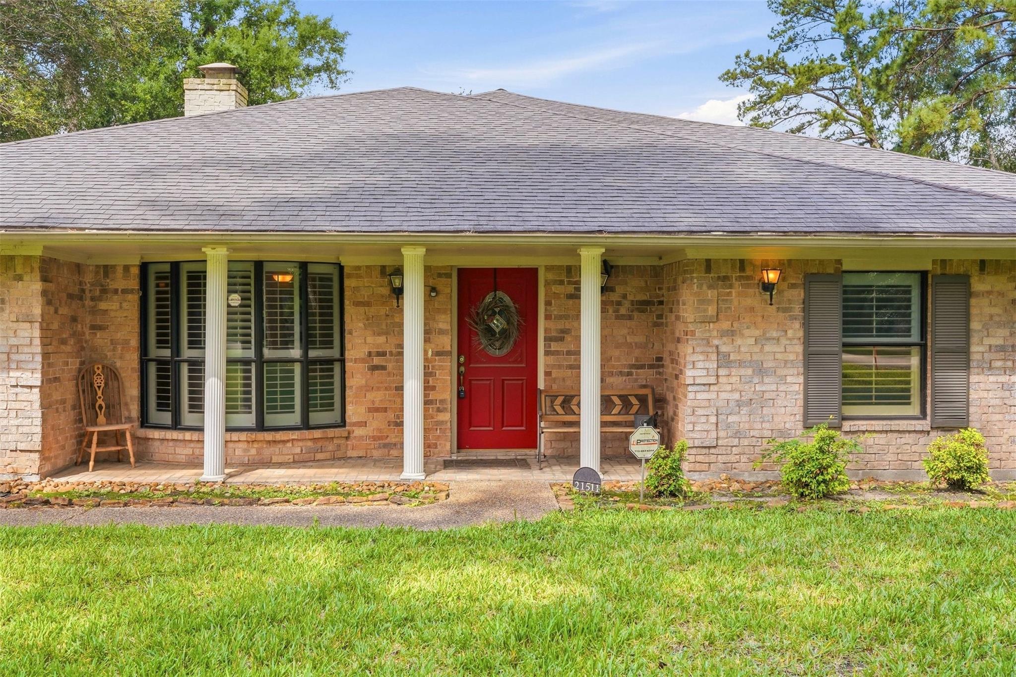 21511 Briar Oak Drive