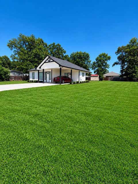 Tiny photo for 676 Bradford Street, Conroe, TX 77303 (MLS # 81699283)