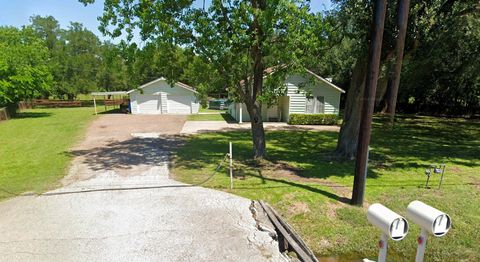 Homes For Sale - 1302 W Cedar Bayou Lynchburg Road<br/> Baytown, TX 77521