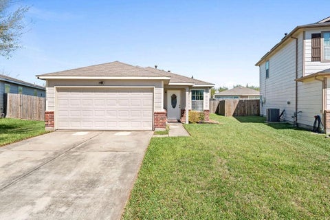 Photo of 12038 Helvick Crescent Avenue, Houston, TX 77051 (MLS # 60729641)