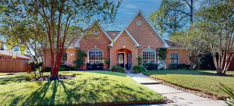 Photo of 15702 Woodbourne Drive, Houston, TX 77062 (MLS # 7007879)