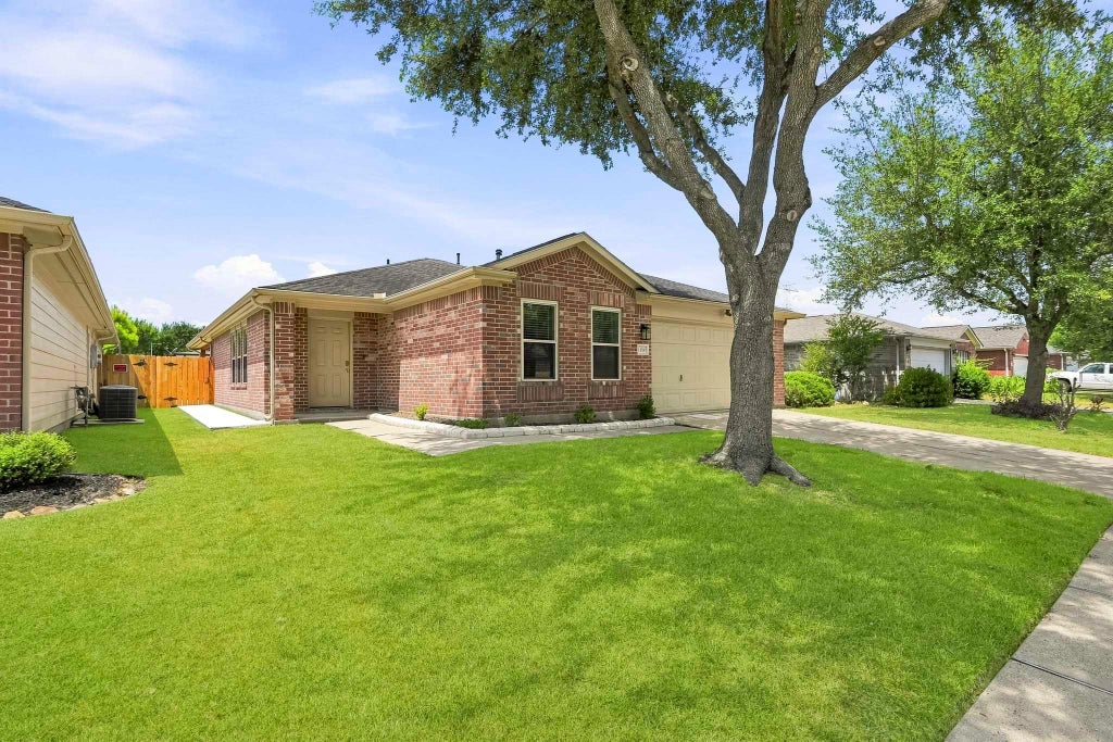 Photo of 13510 Gospel Way, Houston, TX 77085 (MLS # 48310630)