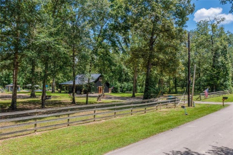 Photo of 7273 Forest Hills Drive, Montgomery, TX 77316 (MLS # 85459218)
