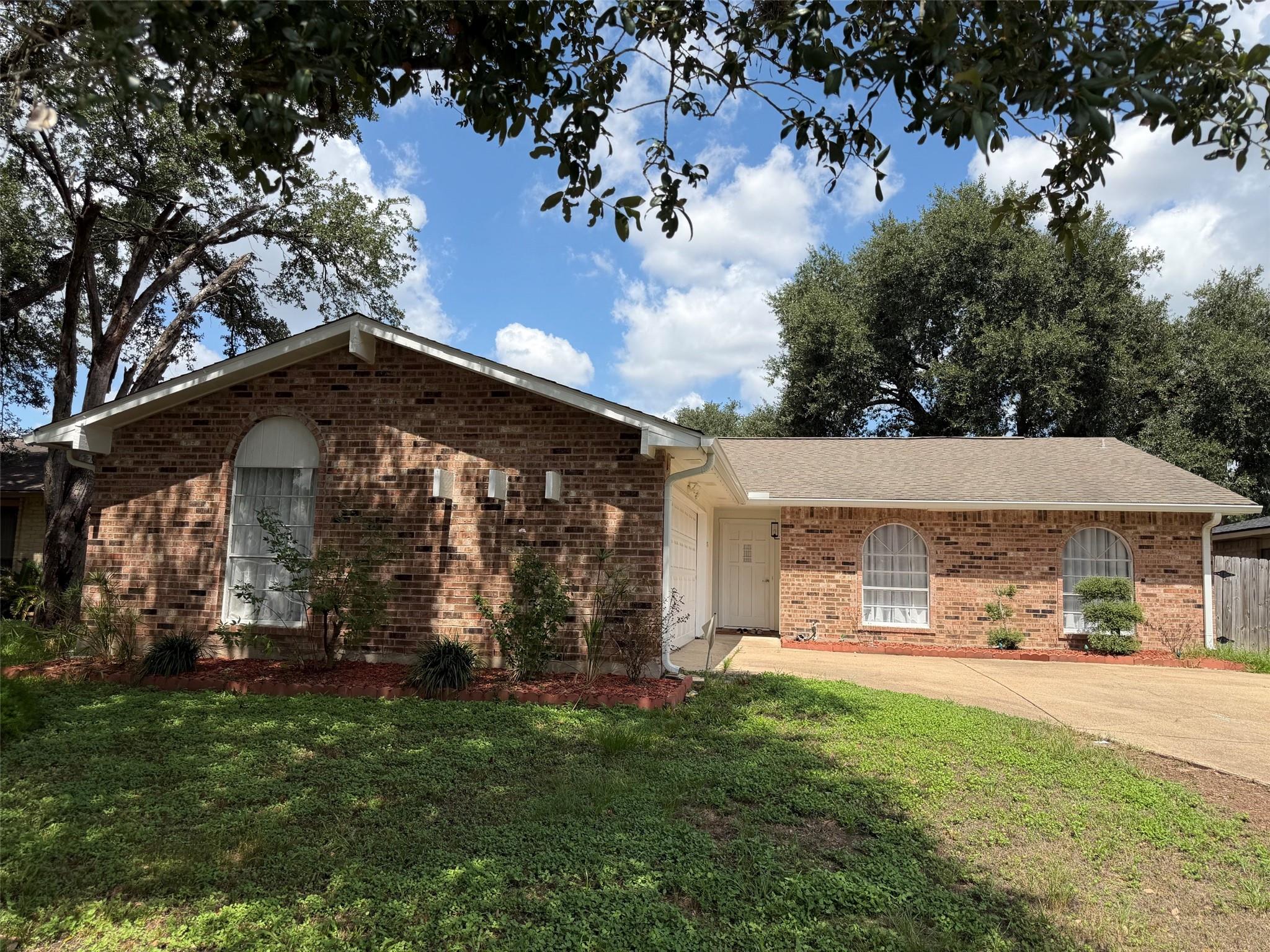 16838 Clan Macintosh Drive